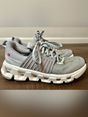 On Cloud Shoes Youth 5 Gray CloudTec Running Sneaker Mesh Cushioned Sole
